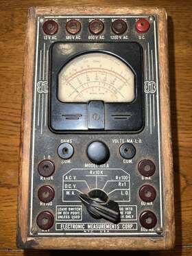 101A ELECTRONIC MEASUREMENTS CORPORATION Volt Meter Emc