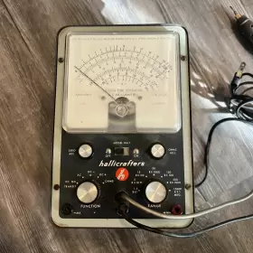 HM-1 HALLICRAFTERS Vacuum Tube Voltmeter Tester