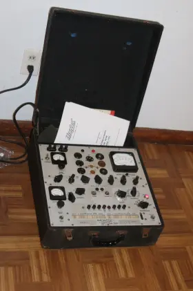 447NS HICKOK Tube Tester Power Up Need Some