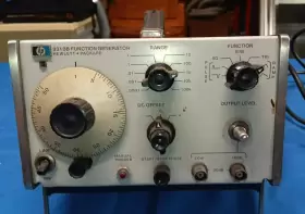3310B HP Hewlett Packard Function Generator #2