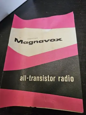 AM-64 MAGNAVOX Safari Transistor Radio Box #3