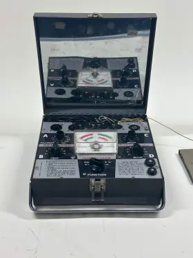 TC109 MIGHTY MITE Sencore Tube Checker Tester