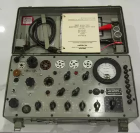 TV-7BU MILITARY Outstanding Serviced Tube Tester Hickok