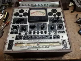 954G PRECISION Vacuum Tube Battery Tester