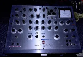 WT-100A RCA Laboratory Tube Tester Analyzer