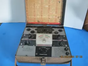 TC114 SENCORE Mighty Mite Tube Tester Powers Up
