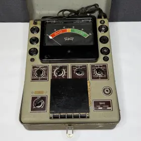 Triplett 1613 Vintage Model Vacuum Tube Tester - For Parts/repair