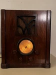 Antique Montgomery Ward Airline 62-177 6d6 Vacuum Tube Radio, Made In Usa - 1935. Fixed Price $149.00.