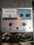 B&k Crt Cathode Ray Tube Tester Model 465 Powers Up Untested. Fixed Price $50.00.