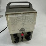 *read* The Heath Company Vintage Heathkit Vacuum Tube Voltmeter Model V-5. Fixed Price $34.99.